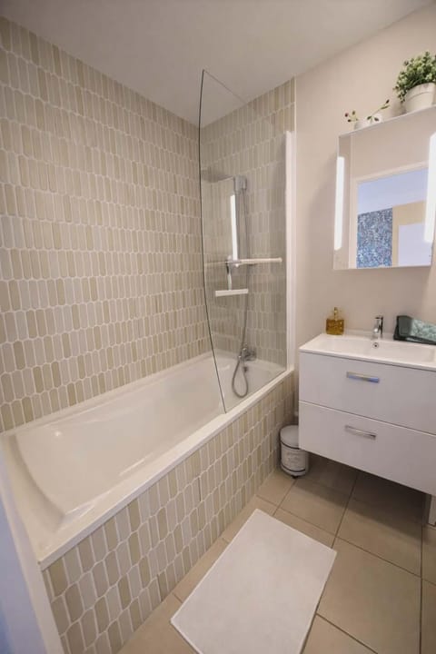 Villa Les Margats - A deux pas de la mer - Terrasse et Parking Apartment in Bray-Dunes