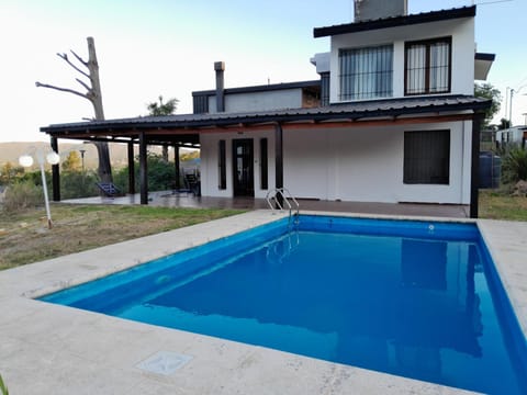 Property building, Pool view, Swimming pool, Swimming pool