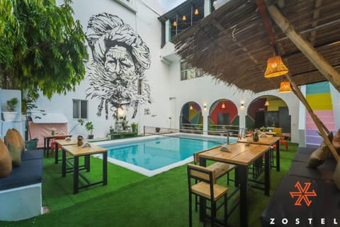 Swimming pool