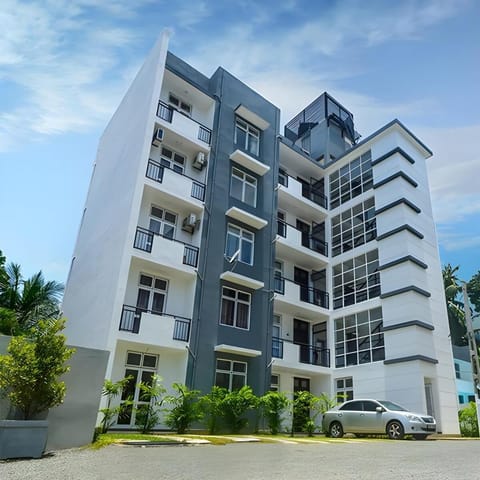 Property building, Day, Parking
