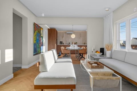 Living room, Seating area, Dining area