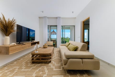 TV and multimedia, Seating area