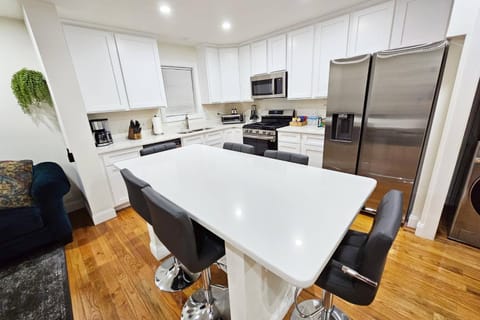 Photo of the whole room, Dining area