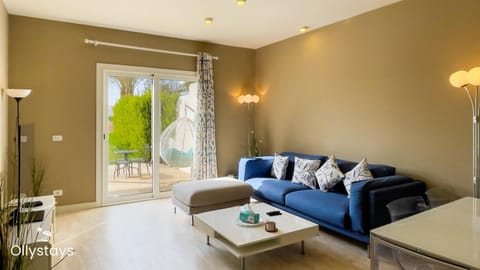 TV and multimedia, View (from property/room), Balcony/Terrace, Living room