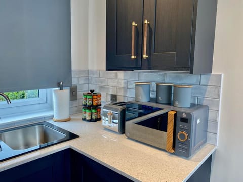 Luxury Portree Cottage Hillside House in Portree