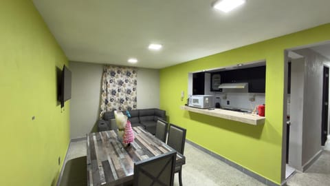 Kitchen or kitchenette, Living room, Dining area, oven