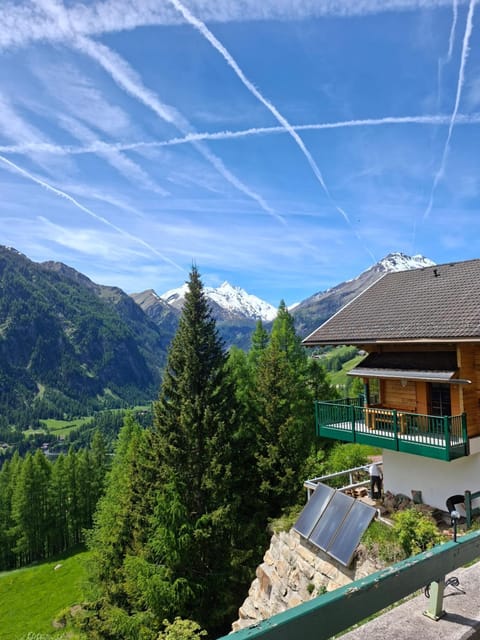 Property building, Day, Natural landscape, Mountain view