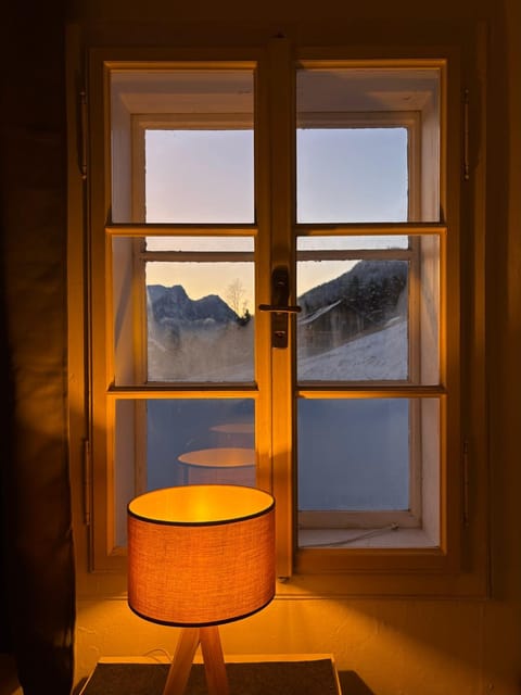 Natural landscape, Decorative detail, Bedroom, Mountain view, Sunset
