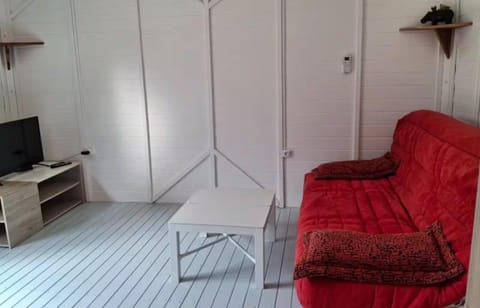 Location saisonnière House in Les Abymes