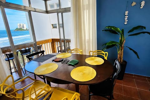 Balcony/Terrace, Dining area