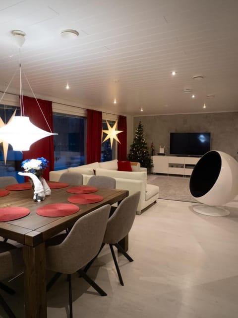 TV and multimedia, Living room, Photo of the whole room, Seating area