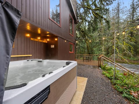 Bear River Retreat House in Welches