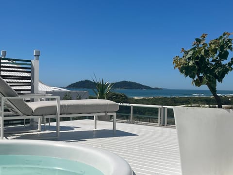 Day, Natural landscape, Hot Tub, View (from property/room), Balcony/Terrace, Sea view, sunbed