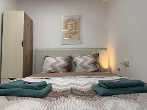 Botev MiniHub Hub 2 Modern Studio at Botev 88 Apartment in Sofia