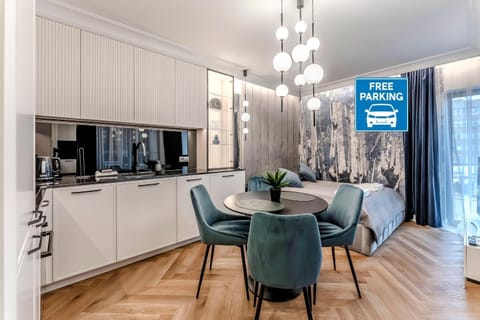Kitchen or kitchenette, Living room, Seating area