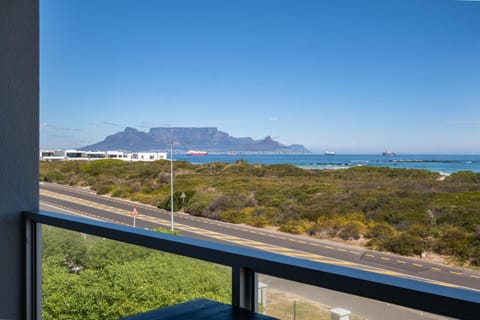 Balcony/Terrace, Mountain view, Sea view