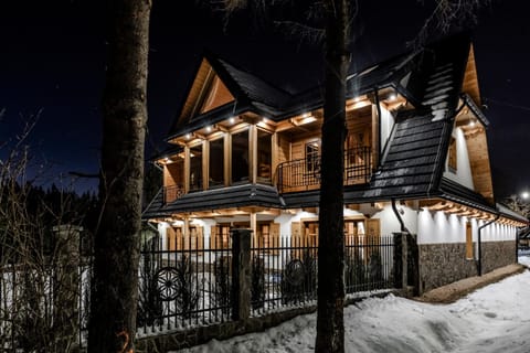 Property building, Winter