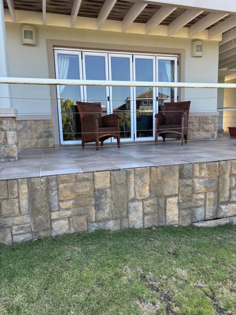 Hill Top Guesthouse Bed and Breakfast in Plettenberg Bay