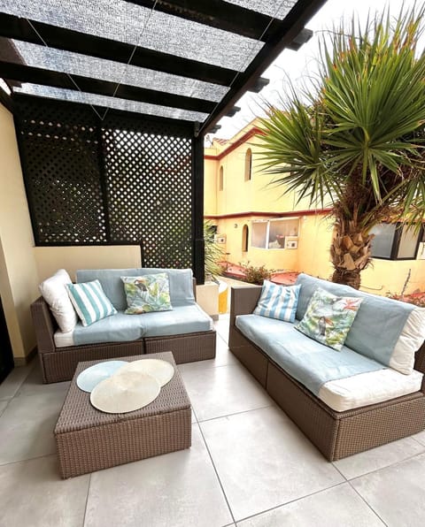 Garden, Balcony/Terrace