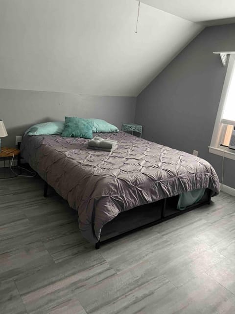 Cozy home in Bangor Maine House in Bangor