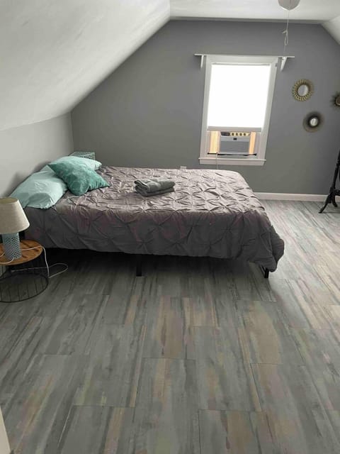 Cozy home in Bangor Maine House in Bangor