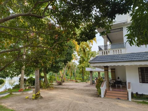 Property building, Natural landscape