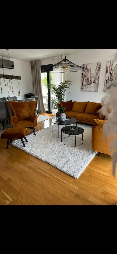 Sky Resorts Apartment in Mostar