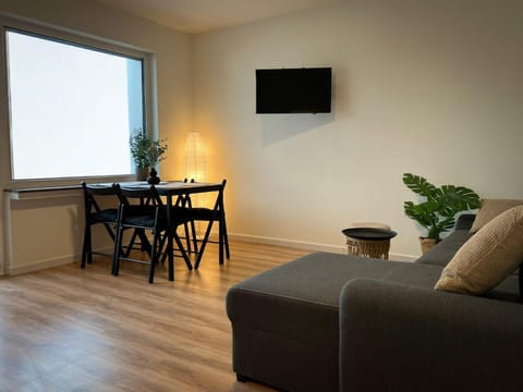 Communal lounge/ TV room, Living room, Seating area, Dining area