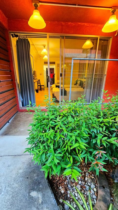 Facade/entrance, Garden, Balcony/Terrace, Garden view