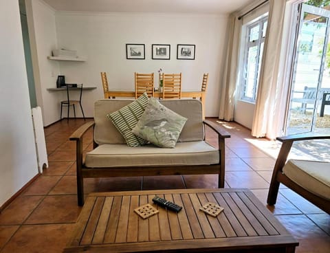 Living room, Dining area, air conditioner