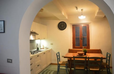 Casa Capo di Vico, Lucca House in Capannori