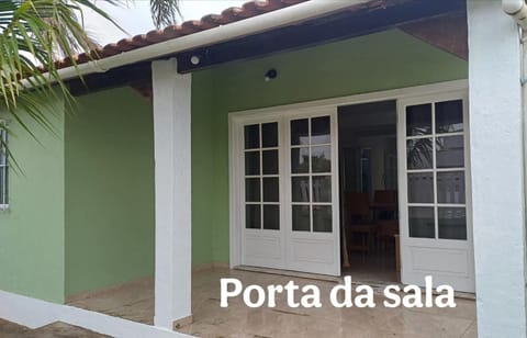 Casa Temporada Jardim Arco Iris House in São Pedro da Aldeia