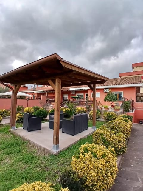 Property building, Garden, Garden view