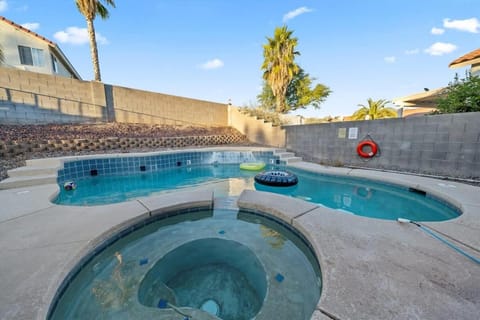 Pool Oro Valley Oasis Sleeps 8 House in Tortolita