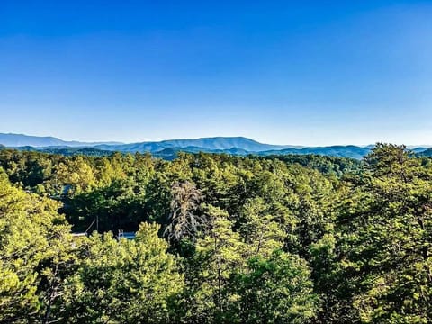 View (from property/room), Mountain view