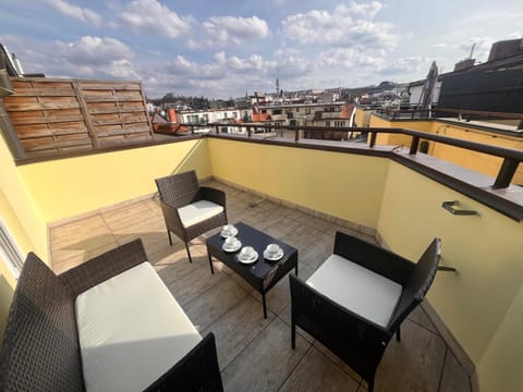 Balcony/Terrace, Balcony/Terrace