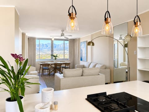 View (from property/room), View (from property/room), Living room, Seating area, City view, City view, Mountain view, Mountain view