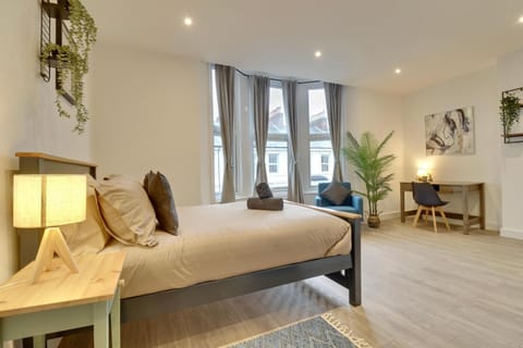 Photo of the whole room