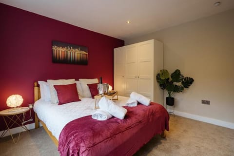 Bed, Bedroom, wardrobe