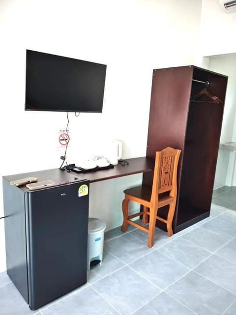 TV and multimedia, Dining area, wardrobe