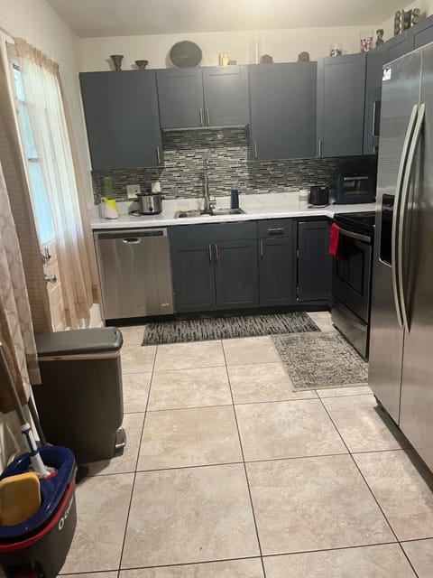 University Area Four Bedroom House House in Tallahassee