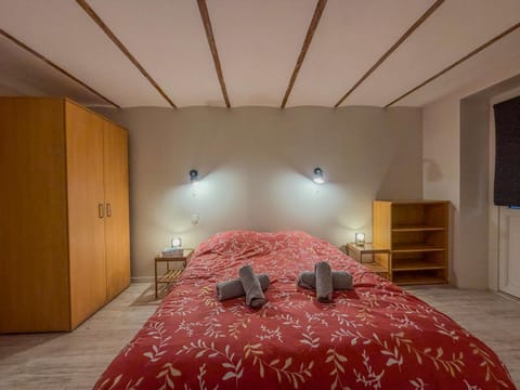 Bed, Photo of the whole room, Bedroom, towels, wardrobe