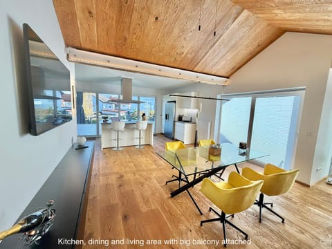 Living room, Dining area, Bedroom, kitchen