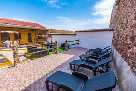 Patio, Garden, Solarium, Balcony/Terrace