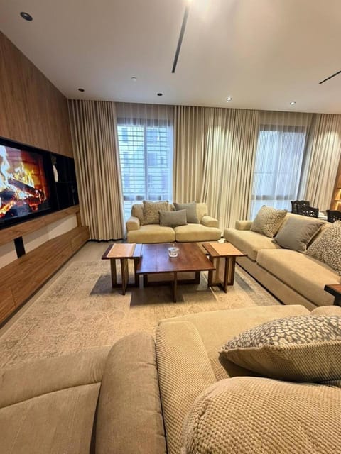 TV and multimedia, Lounge or bar