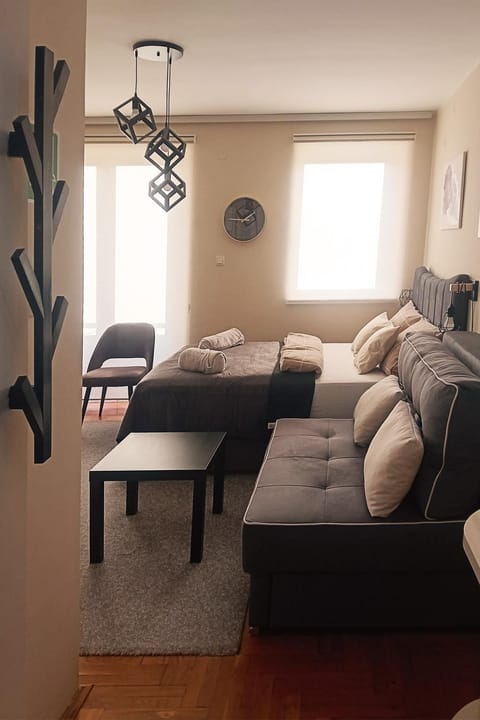 Seating area, Bedroom