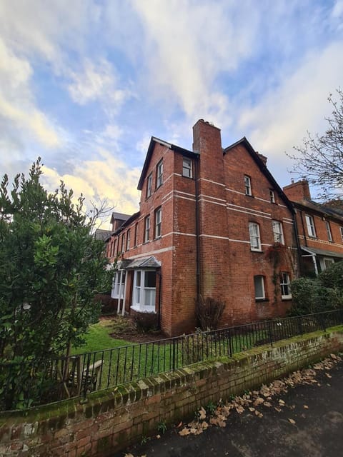 Property building, Garden, Garden view