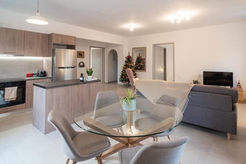 TV and multimedia, Kitchen or kitchenette, Living room, Dining area, pet friendly