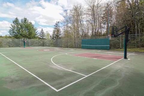 The Seasons P21 Apartment in Mount Snow