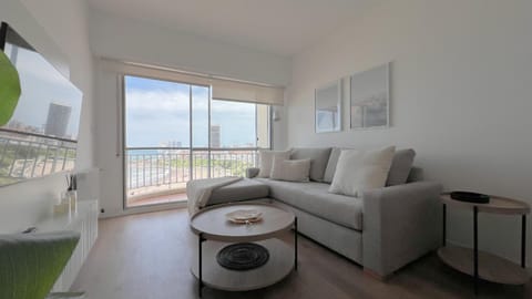 Balcony/Terrace, Living room, Sea view